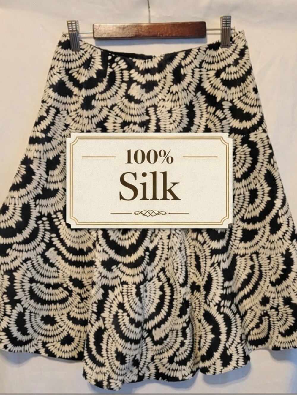 The Limited Sz 2 Silk Lined Black & White Swirl Circle Skirt
